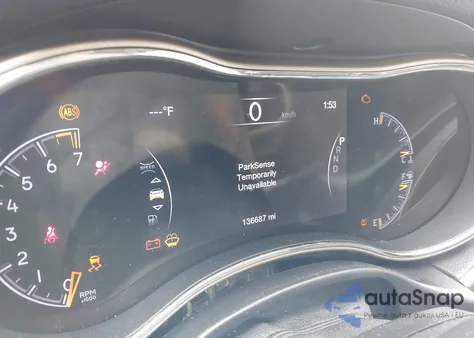 2017 Jeep Grand Cherokee Limited 4X2 z USA, uszkodzony, nr VIN 1C4RJEBG8HC765835